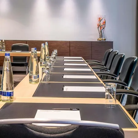 Moevenpick Hotel Muenchen-Airport-3